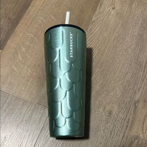 Summer 2022 Starbucks Mermaid Scale Metal Venti Cold Cup Stainless Tumbler